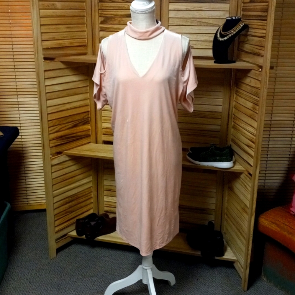 NWT Women's Blush Velvet Cold Shoulder Shirt Dress